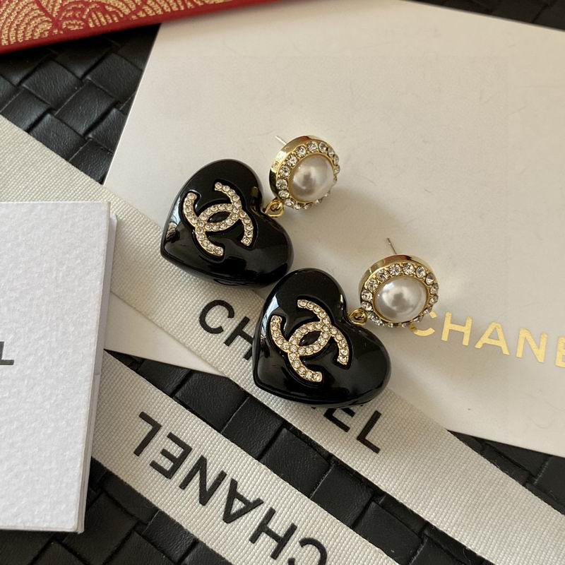 Chanel earing 1lyx46